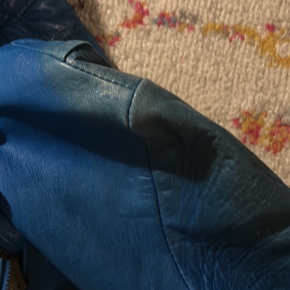 Vintage leather jacket - Picture 8 of 9